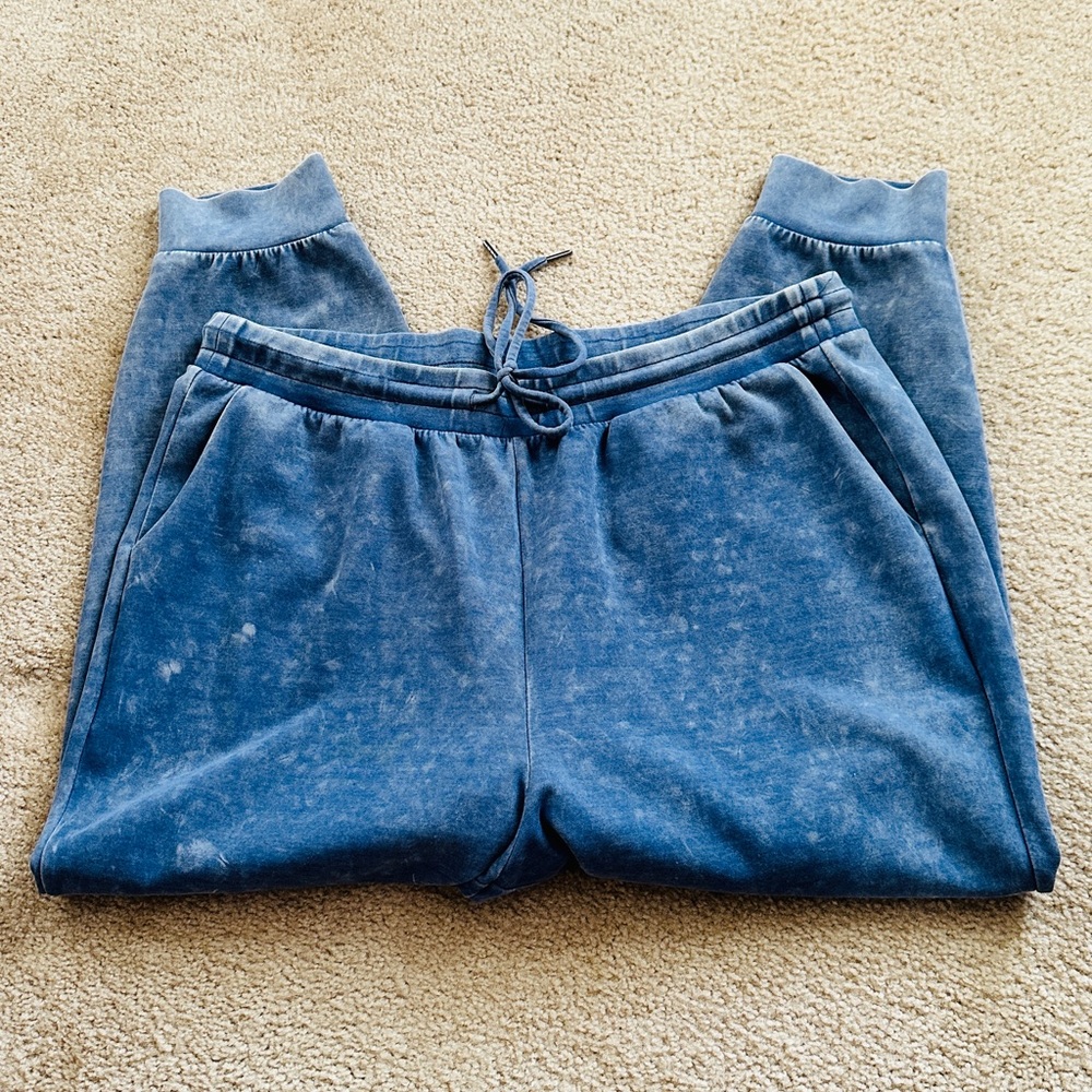 Draw String Waist Jogger Pant - Picture 2 of 5